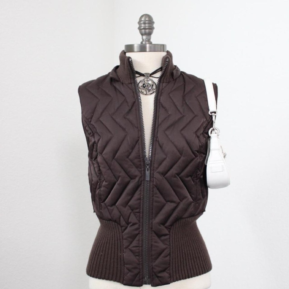 Y2k Bebe Sport sporty brown fall puffer vest with quilted stitching